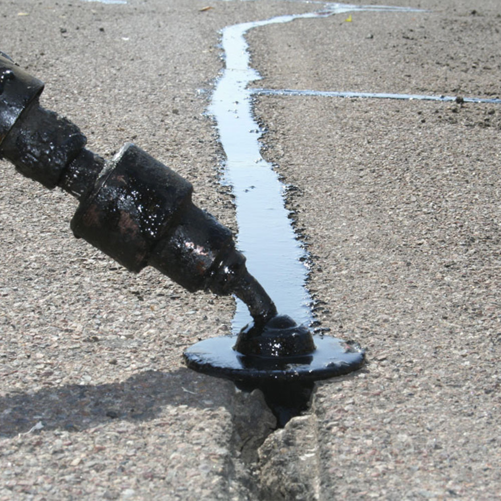 edmonton asphalt crack filling